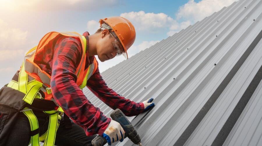 Professional Emergency Roof Repairs services in Bellows Falls, VT